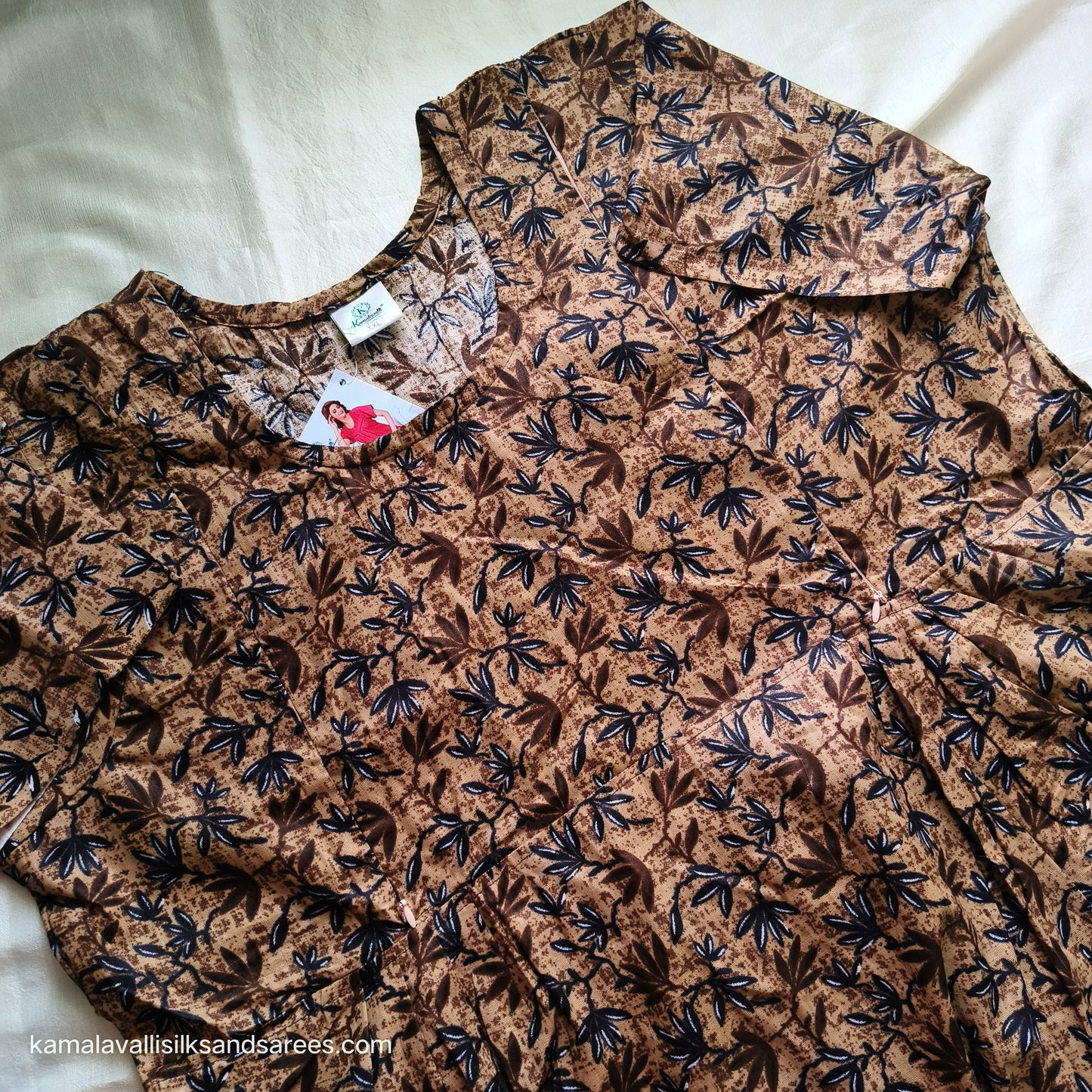 Feeding Nighty Vertical two side zips Brown and Black colour print