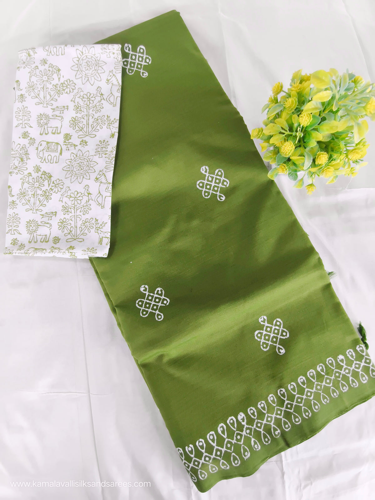 South Cotton Mix Block Printed Saree Green colour with White and Green colour contrast blouse