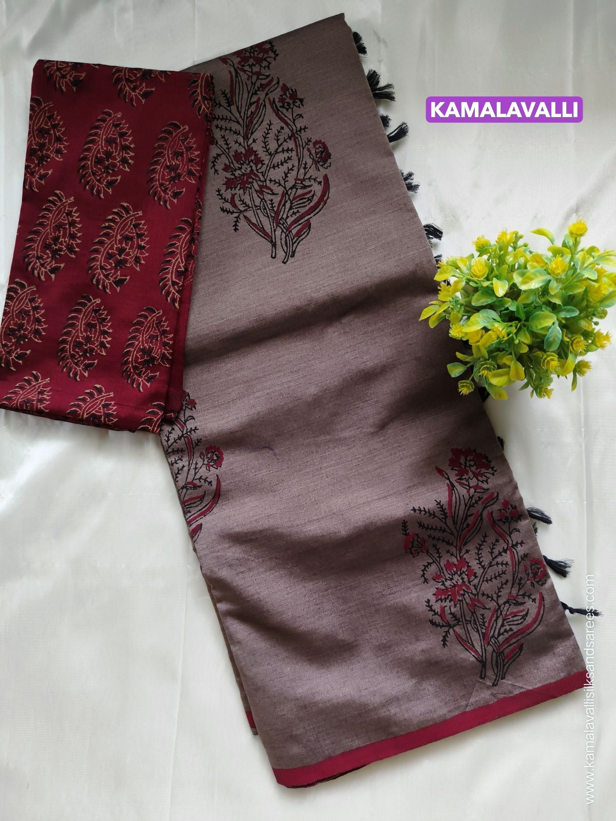 South Cotton Mix Block Printed Saree Cinerous Colour with Maroon colour contrast blouse