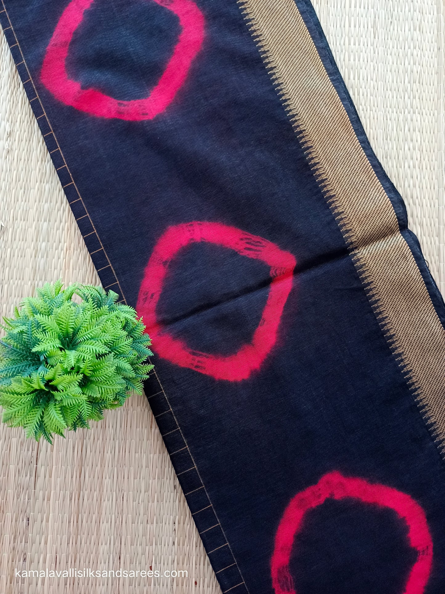 Bhagalpuri Tussar Saree Black colour with Red colour Pallu and blouse