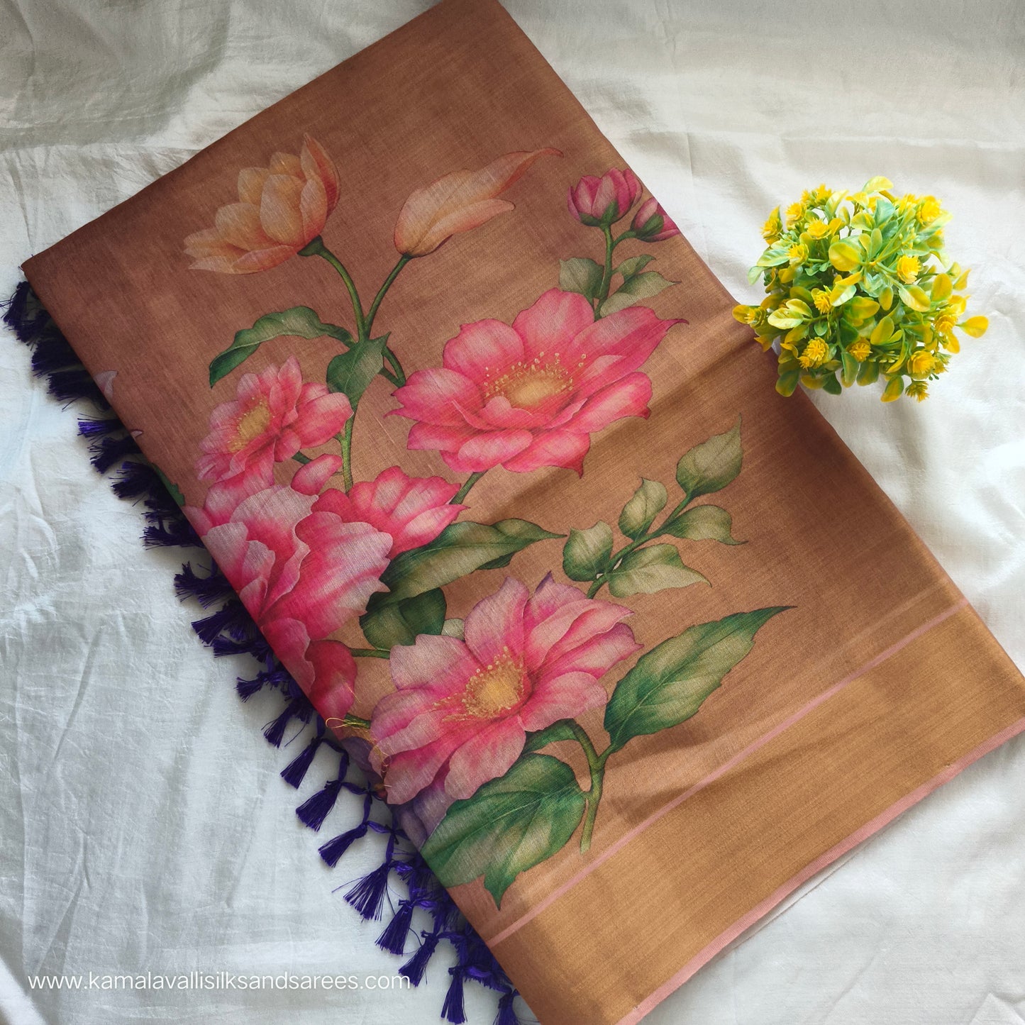 Digital Printed Tissue Linen Saree
