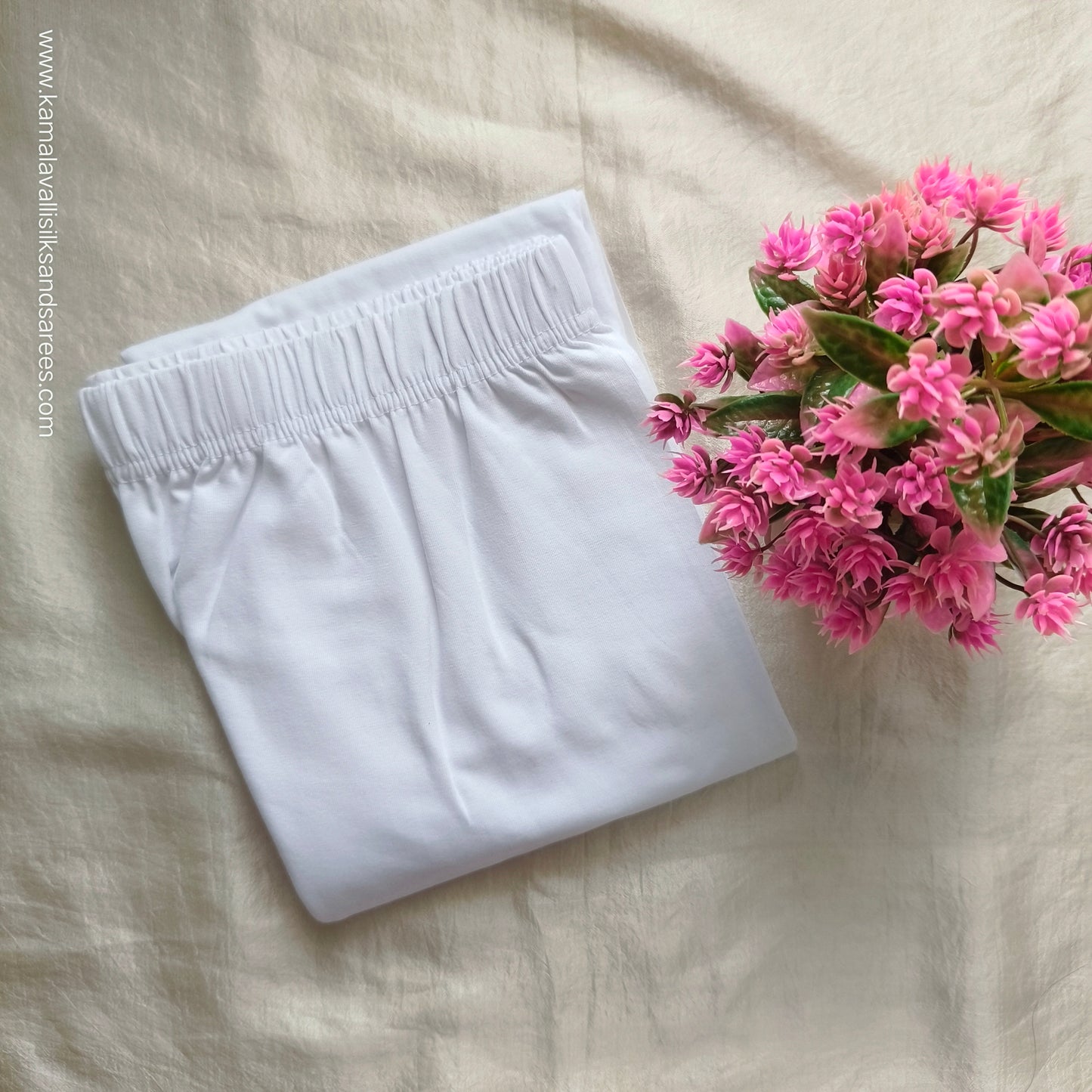 Ankle Fit Leggings White Colour