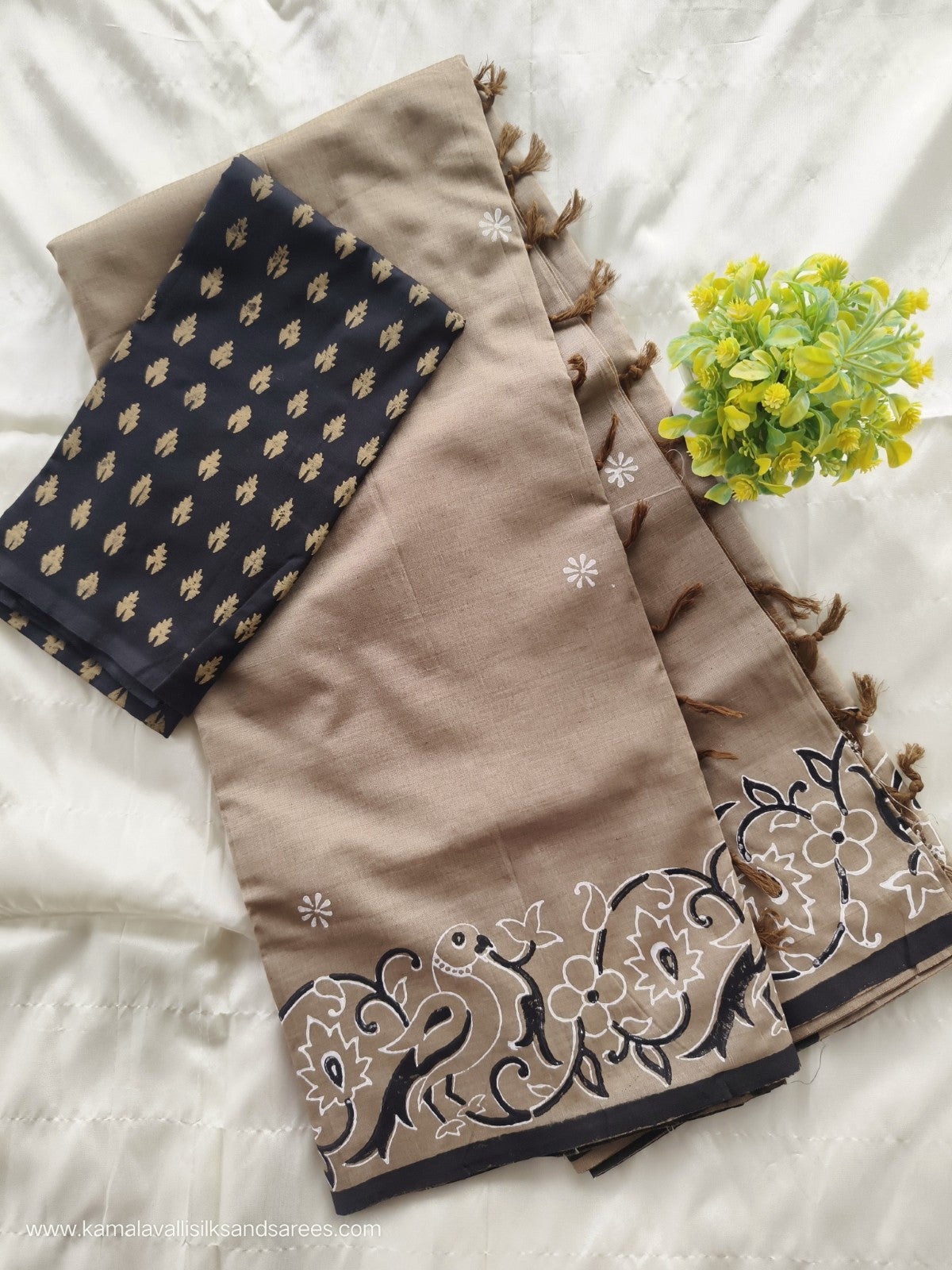 South Cotton Mix Block Printed Saree Beige colour with Black colour contrast blouse