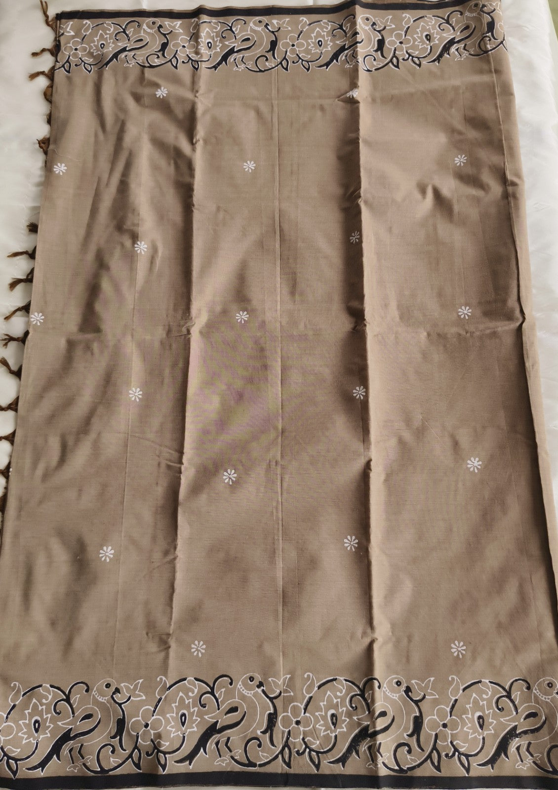 South Cotton Mix Block Printed Saree Beige colour with Black colour contrast blouse