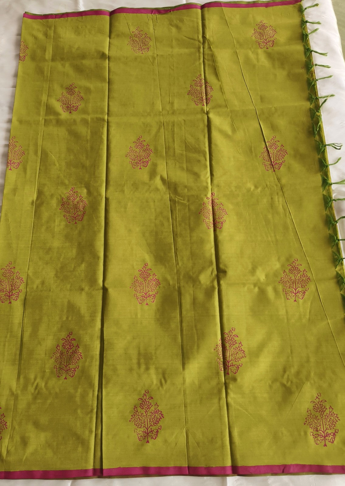 South Cotton Mix Block Printed Saree Green colour with Rose colour contrast blouse