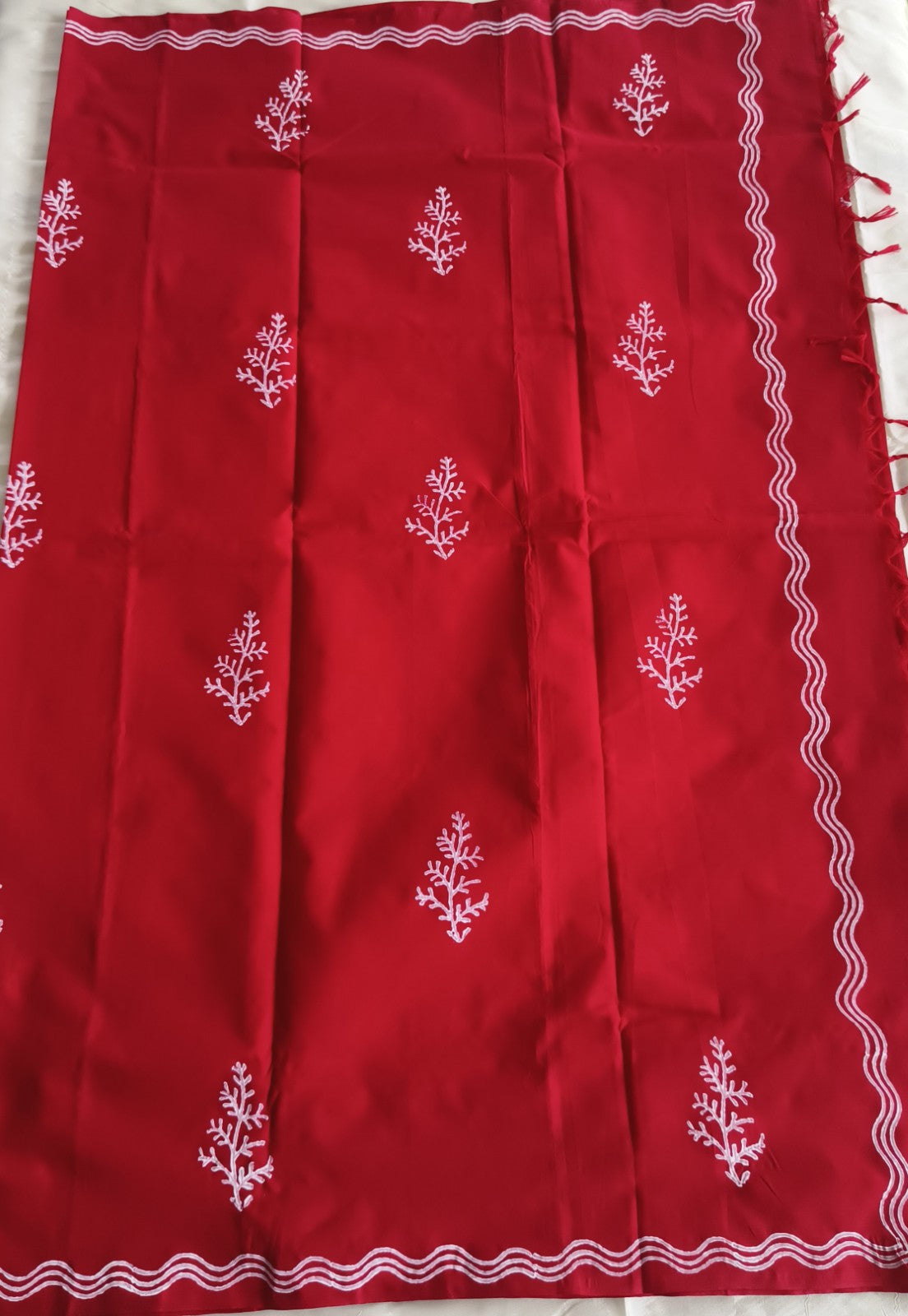South Cotton Mix Block Printed Saree Red colour with White colour contrast blouse